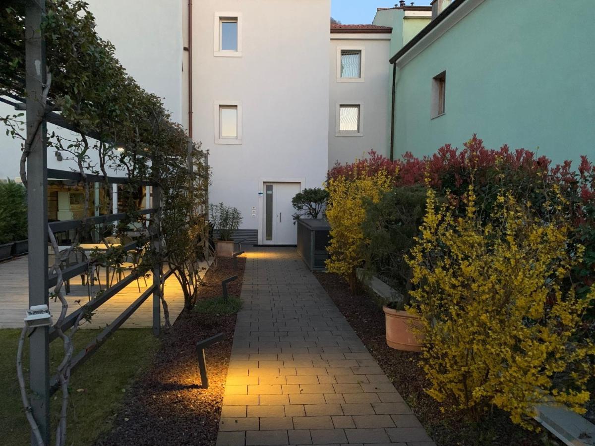 Residence Bleu San Dorligo della Valle Exterior foto